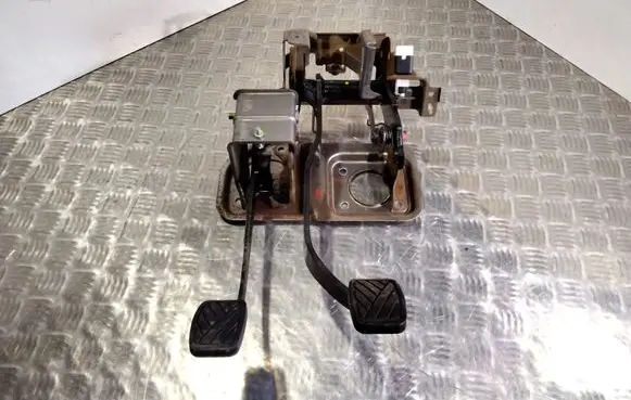 Opel Agila B Pedal assembly 4960051K50000