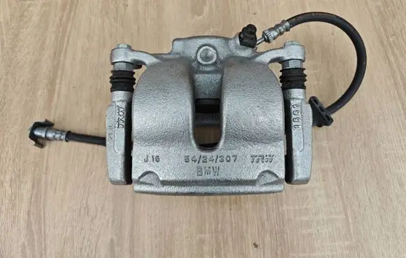BMW 4 G22 G23 G24 G26 Front brake caliper ZACPPN62