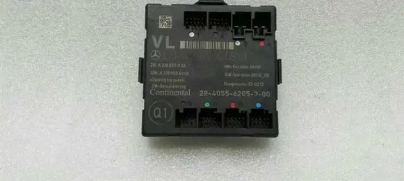 Mercedes-Benz CLS C218 X218 Door control unit/module A2189000801