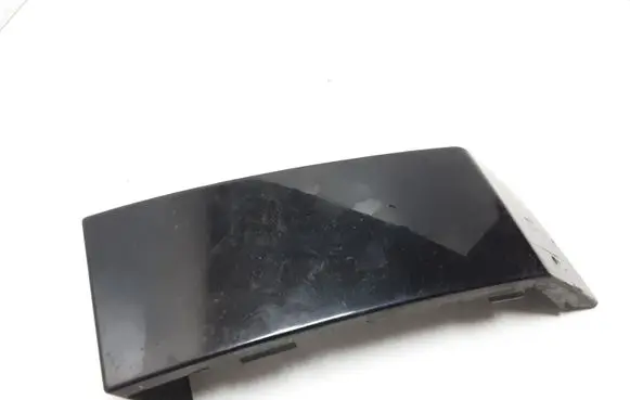 Volvo XC90 Rear/tail light trim molding 8620820