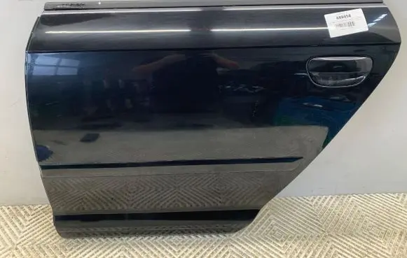 Audi A3 S3 8P Rear door 