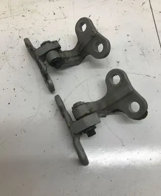 Volvo V50 Front door hinge set 