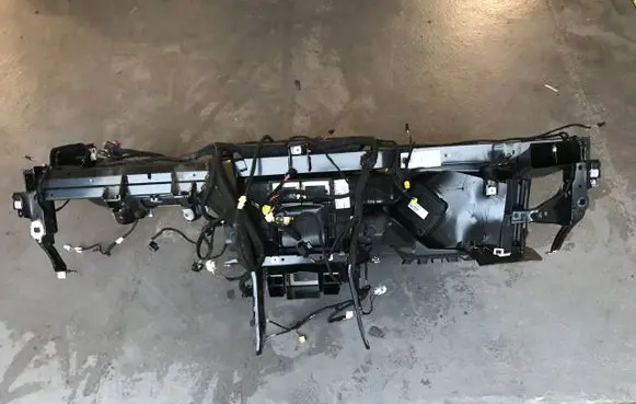 Audi e-tron Dashboard cross member/frame bar 4KL857017