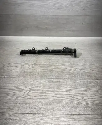 BMW 3 E90 E91 Fuel main line pipe 7787164 0445214030 0281002481