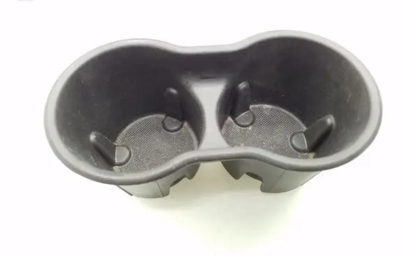 Cup holder front