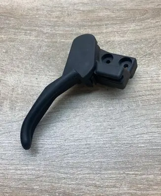 Volkswagen PASSAT B5 Engine bonnet (hood) release handle 3B1823533