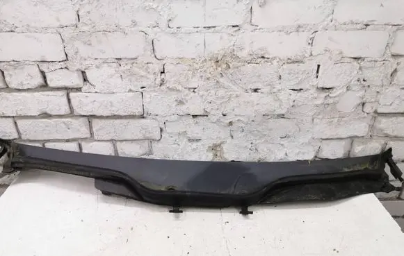 Mercedes-Benz ML W164 Wiper trim A1648300228