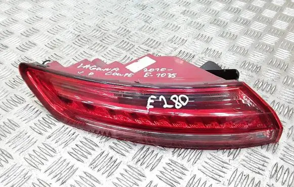 Renault Laguna III Rear/tail lights 265550005R