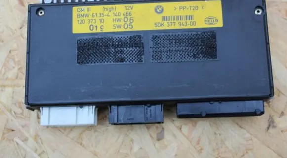 BMW 7 E38 Comfort/convenience module 6957349