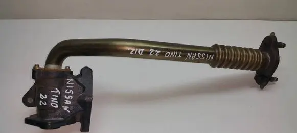 Nissan Almera Tino EGR valve line/pipe/hose 