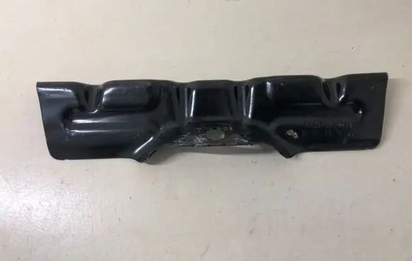 Battery bracket