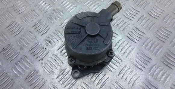 Renault Megane I Vacuum pump 8200031420