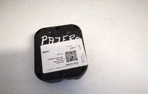 Mitsubishi Pajero Other control units/modules 4C8165A1A 8165