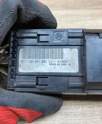 Volkswagen PASSAT B5.5 Light switch 1C0941531 WITHPLUG