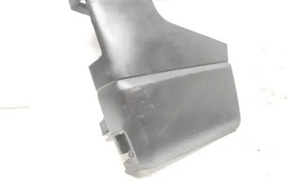 Rear bumper corner part panel trim