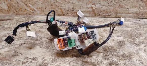 Lexus SC 300 - 400 Other wiring loom 8216624081