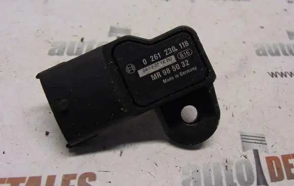 Mitsubishi Colt Air pressure sensor 0261230118