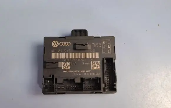Audi Q5 SQ5 Door control unit/module 8K0959793E