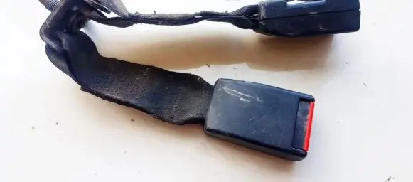 Opel Astra G Rear seatbelt buckle 