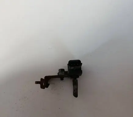 Mazda 323 F Air pressure sensor E1T10372