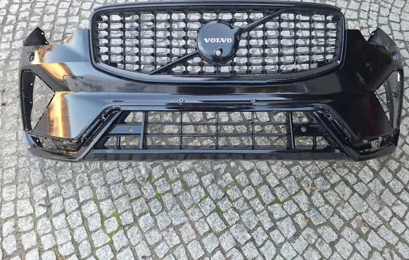 Volvo XC60 Front bumper 3296893