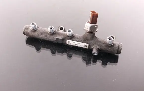 Fuel main line pipe