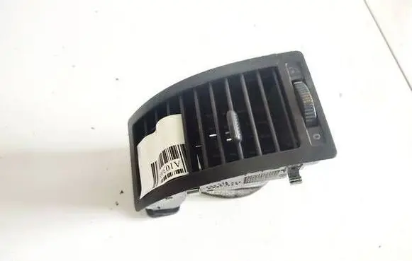 Volkswagen Polo IV 9N3 Dash center air vent grill 6q0819703
