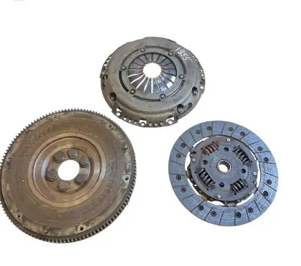 Seat Ibiza IV (6J,6P) Clutch set kit 030105271D 3028000879