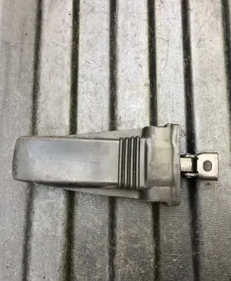 Audi A4 S4 B9 Front door check strap stopper 8W0839249 8W0839267
