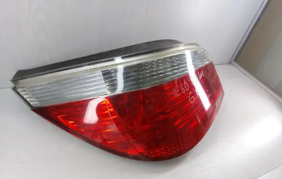 BMW 5 E60 E61 Rear/tail lights 6910767