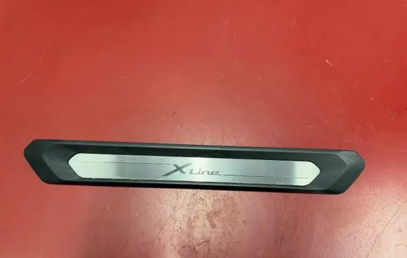 BMW X3 G01 Front sill trim cover 7410012