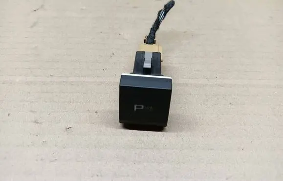 Skoda Yeti (5L) Parking (PDC) sensor switch 5L0919281 10001474 03081020