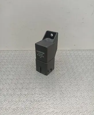 Citroen C4 I Glow plug pre-heat relay 9663696380 51252004