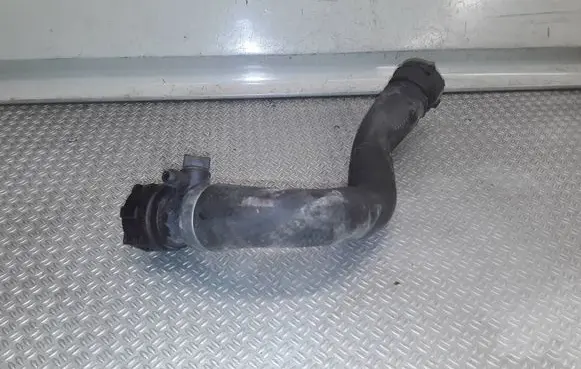 Audi A6 S6 C6 4F Engine coolant pipe/hose