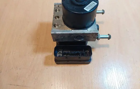 Chevrolet Aveo ABS Pump 96964985 06.2102-1352.4 06.2109-5600.3