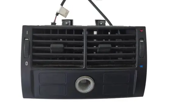 Rear air vent grill