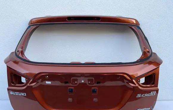Suzuki SX4 S-Cross Truck tailgate 