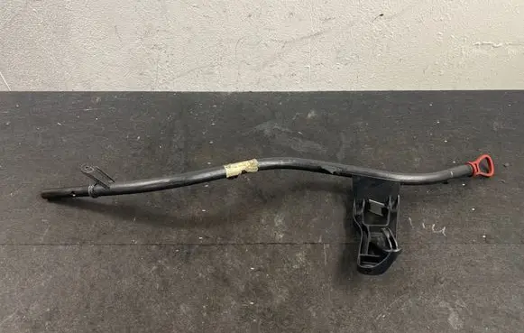 BMW 3 E90 E91 Oil level dip stick 7793017 106172 2081205