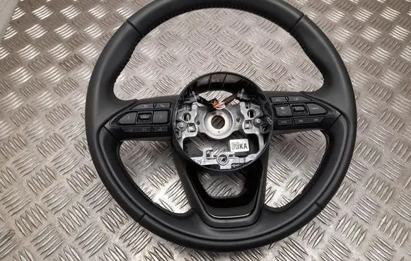 Toyota Aygo X Steering wheel 