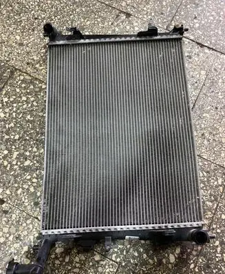 KIA Ceed Coolant radiator 25310-1H000