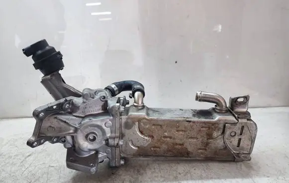 Mercedes-Benz C W204 EGR valve cooler A6511400275