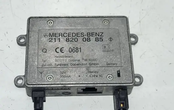 Mercedes-Benz ML W163 Antenna control unit 2118200885 09702112 MC3000DC