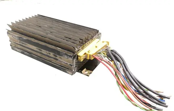 Opel Omega B2 Sound amplifier 24413043