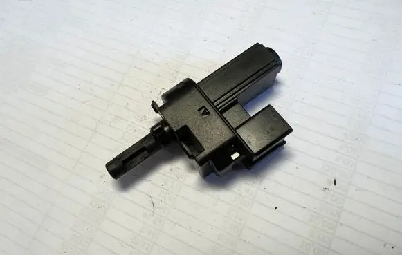 Clutch pedal sensor