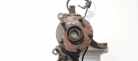 Toyota Previa (XR30, XR40) II Front wheel hub