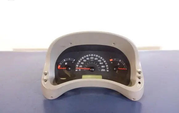 Fiat Panda 141 Speedometer (instrument cluster) 46801541