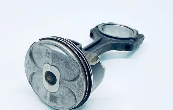 Ford Mustang VI Piston with connecting rod CR3Z6200B JR3Z6108A