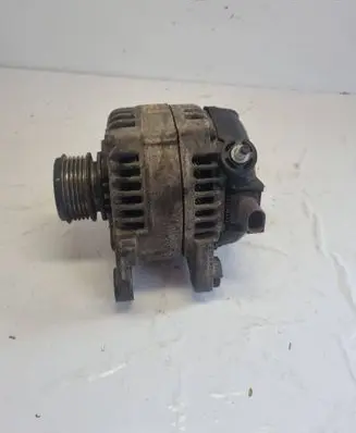 Hyundai Tucson TL Generator/alternator MS1042118840 373002A700