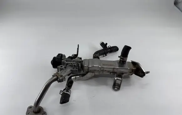 Toyota Prius (XW30) EGR valve cooler 2560137010 16F10A0823 16E10A0823
