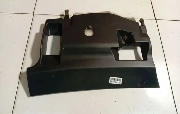 Lexus IS 220D-250-350 Other trunk/boot trim element 5560753030